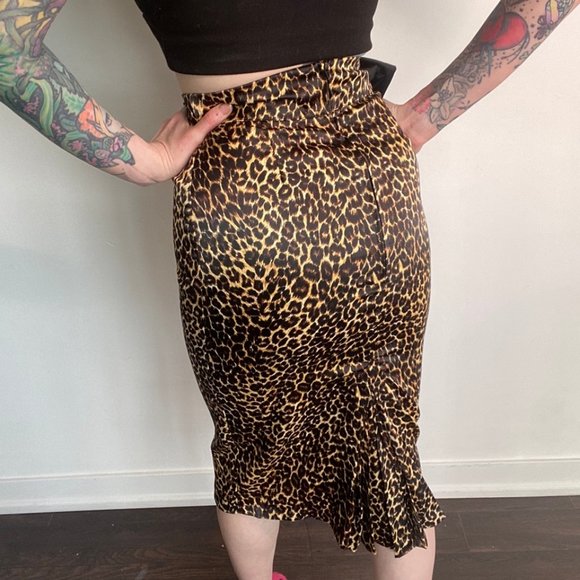 Rare deadly dames satin wiggle - Picture 3 of 4